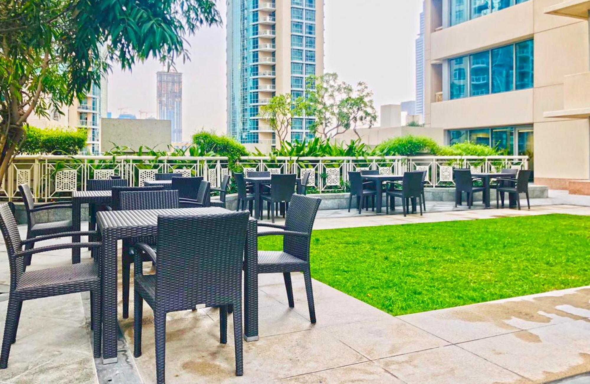 Spectacular Burj Khalifa View 2Br 29 Boulevard Tower 2 두바이 외부 사진